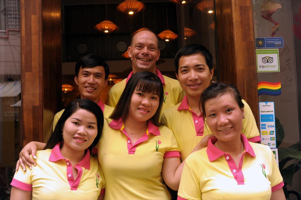 Pink Tulip Hotel โฮจิมินห์ซิตี้ ภายนอก รูปภาพ