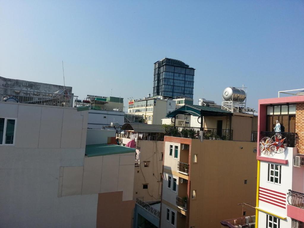 Pink Tulip Hotel โฮจิมินห์ซิตี้ ภายนอก รูปภาพ