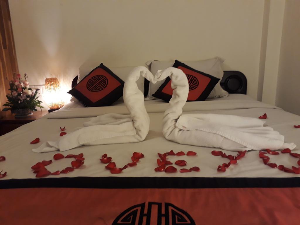 Pink Tulip Hotel โฮจิมินห์ซิตี้ ภายนอก รูปภาพ